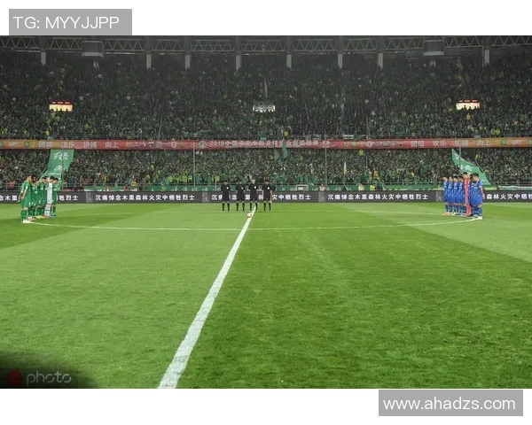 缅怀与担当：一场关于香港火灾、世界杯与国乒精神的深度对话